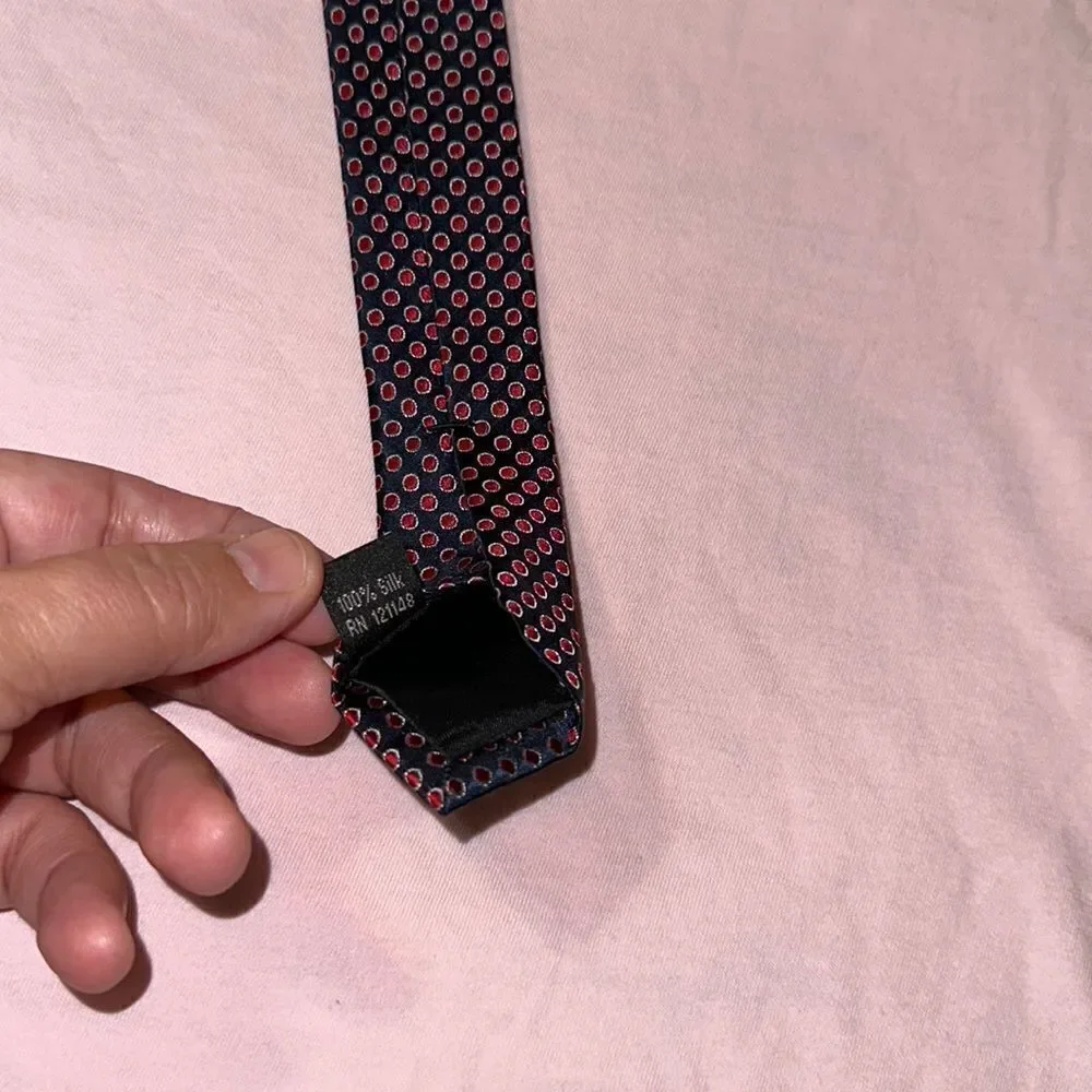 Van Heusen Navy Red White Polka Textured Silk Tie